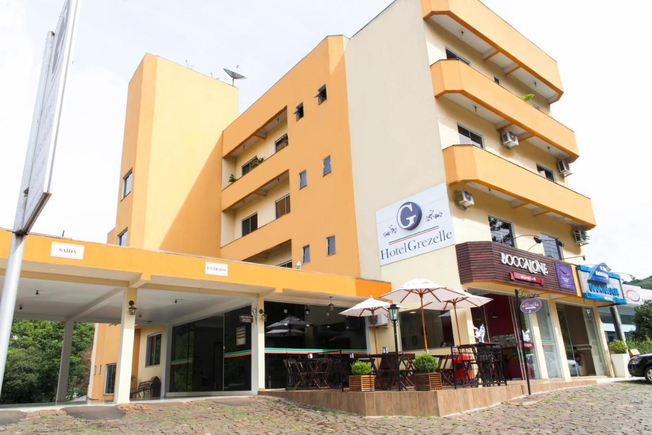 Hotel Grezelle Bituruna Экстерьер фото